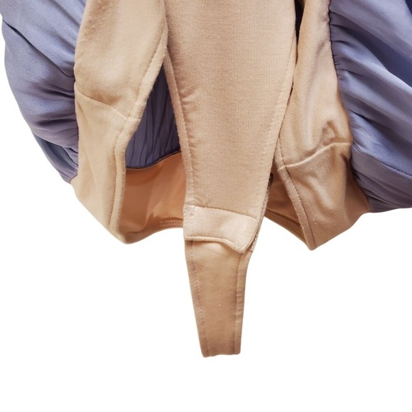 Paige Ruffle Sleeve Bodysuit Top Blouse Lavender Purple V-Neck Medium - Picture 8 of 9